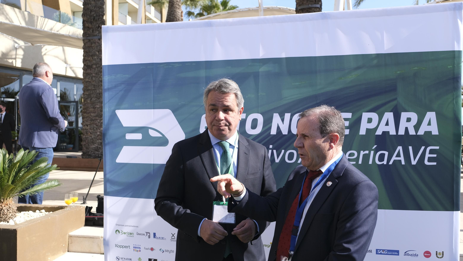 Fotogalería acto reivindicación del AVE en Vera. Almería