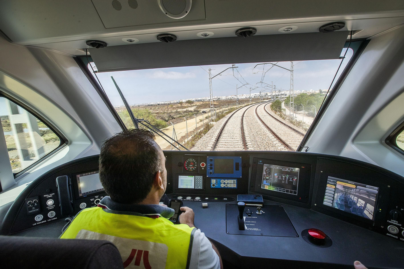 El tranvía de la Bahía, en imágenes