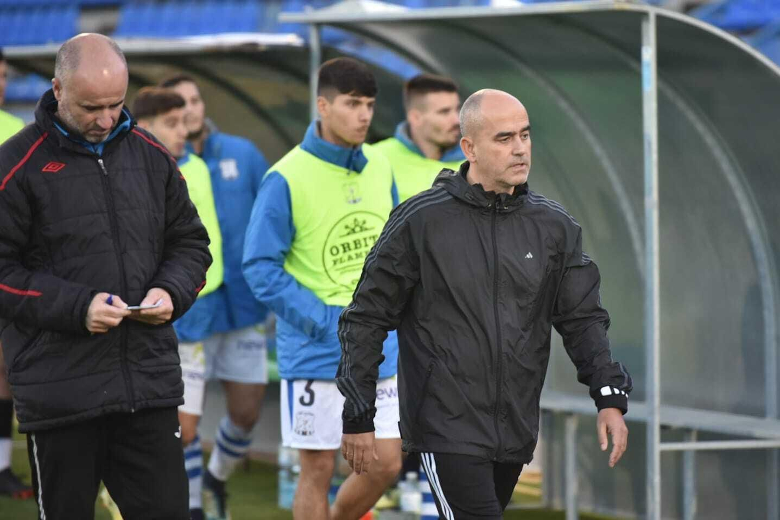Manolo Holgado y Nino Bernabé, técnicos industrialistas, esperan un partido difícil.