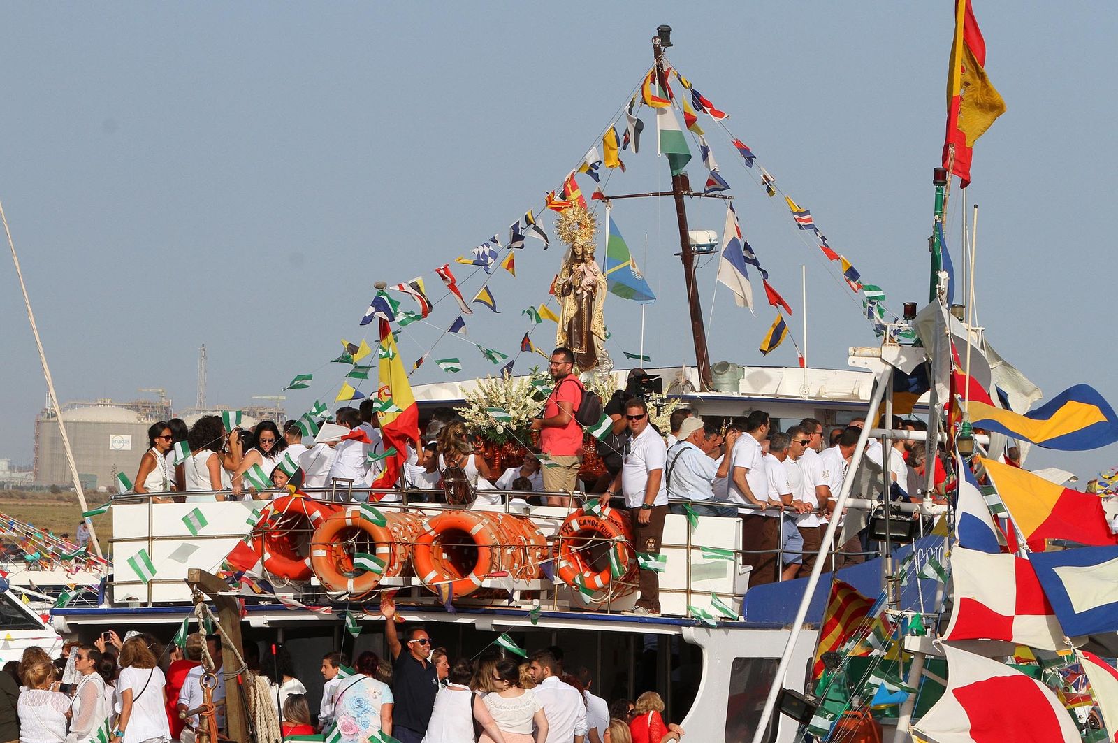 Imágenes de la procesión de la Virgen del Carmen en Punta Umbría