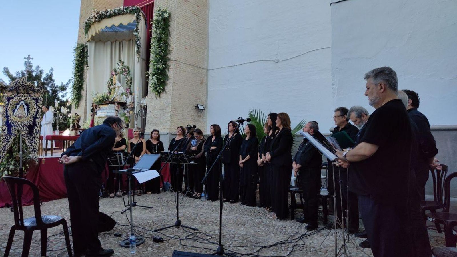 Actuación de la Coral Diego Manrique.