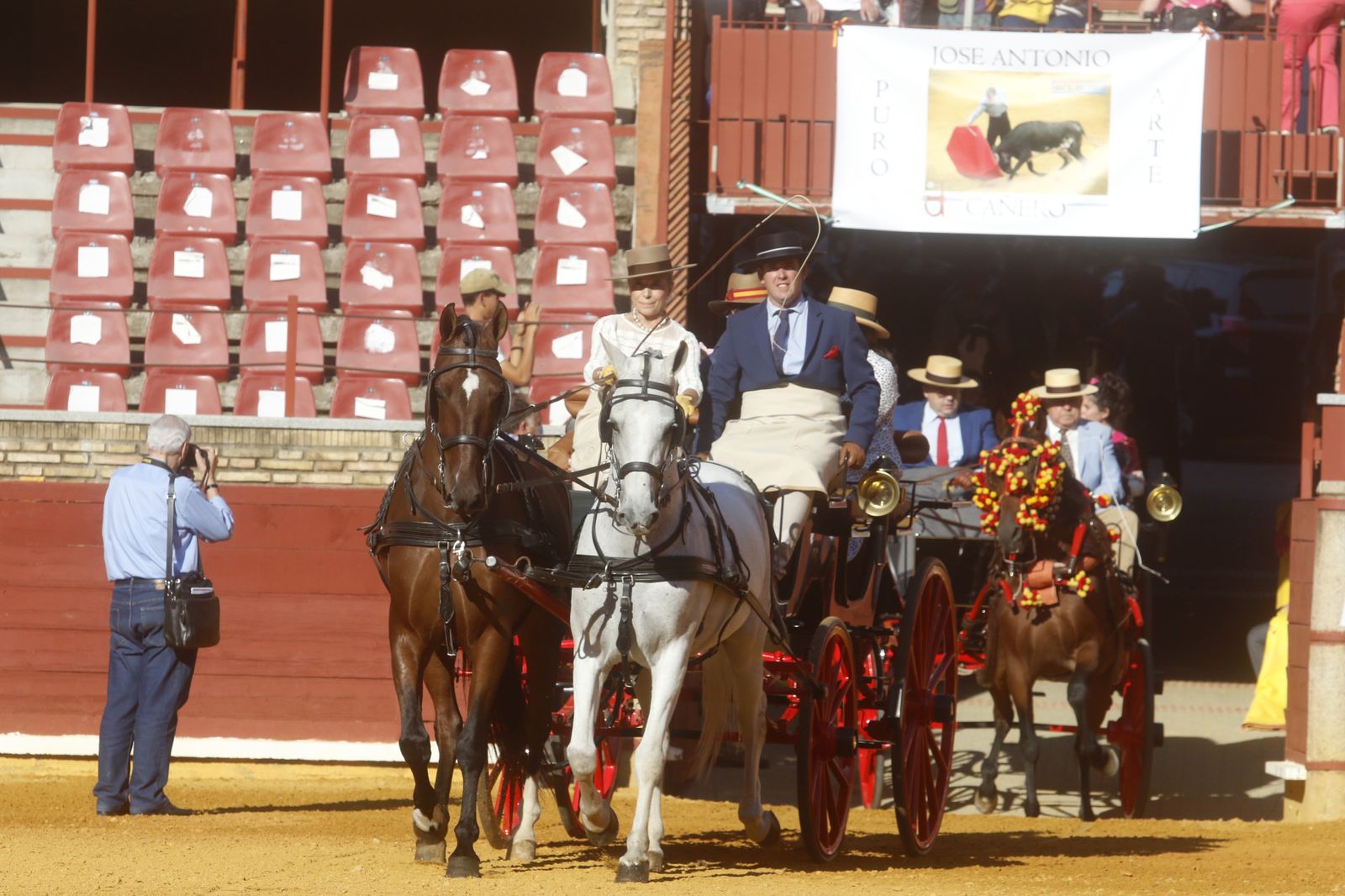 La becerrada del Círculo Taurino de Córdoba en el Coso de los Califas, en fotos