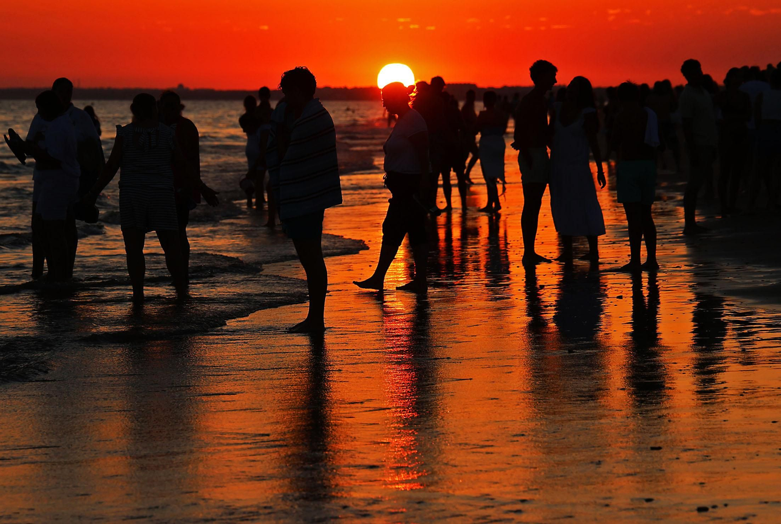 El mágico ocaso en las playas de Punta Umbría