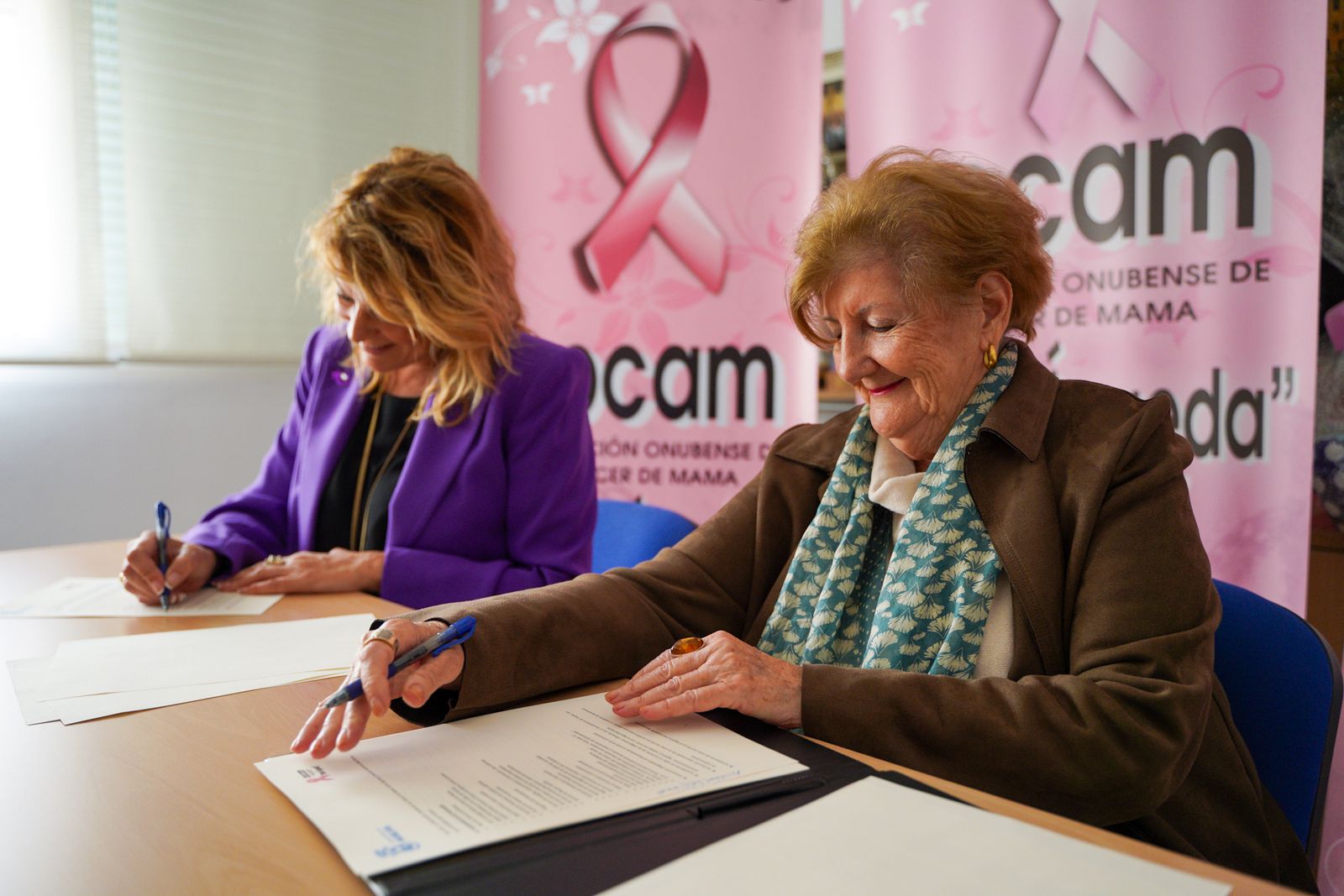 El Ayuntamiento renueva el convenio de Aocam.