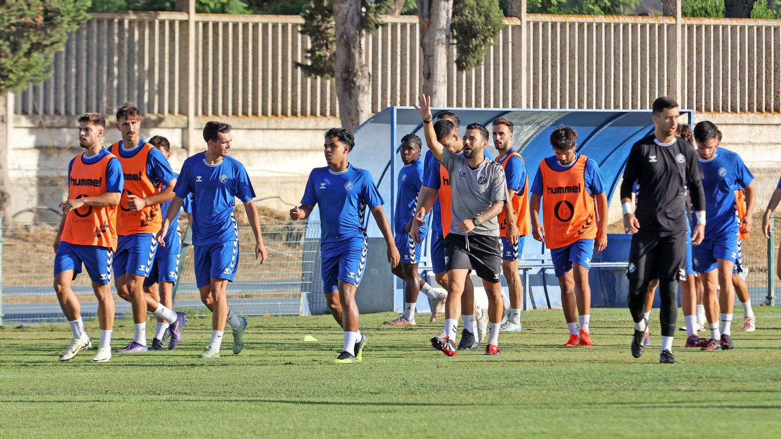 Las fotos del primer entrenamiento de la pretemporada 2025 del Xerez DFC