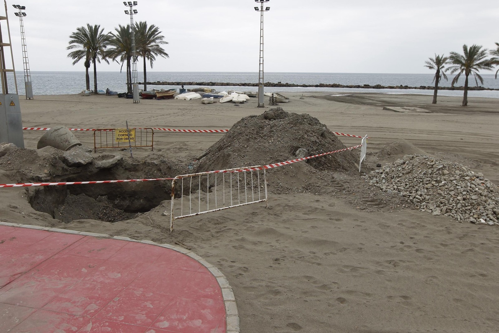 Fotogalería 'Almería, desierta en sábado'. Coronavirus-COVID-19