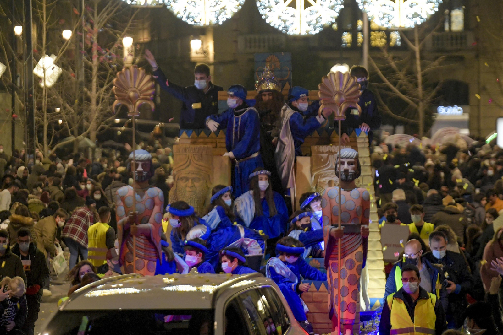 Fotos de la cabalgata de Reyes Magos de Granada 2022