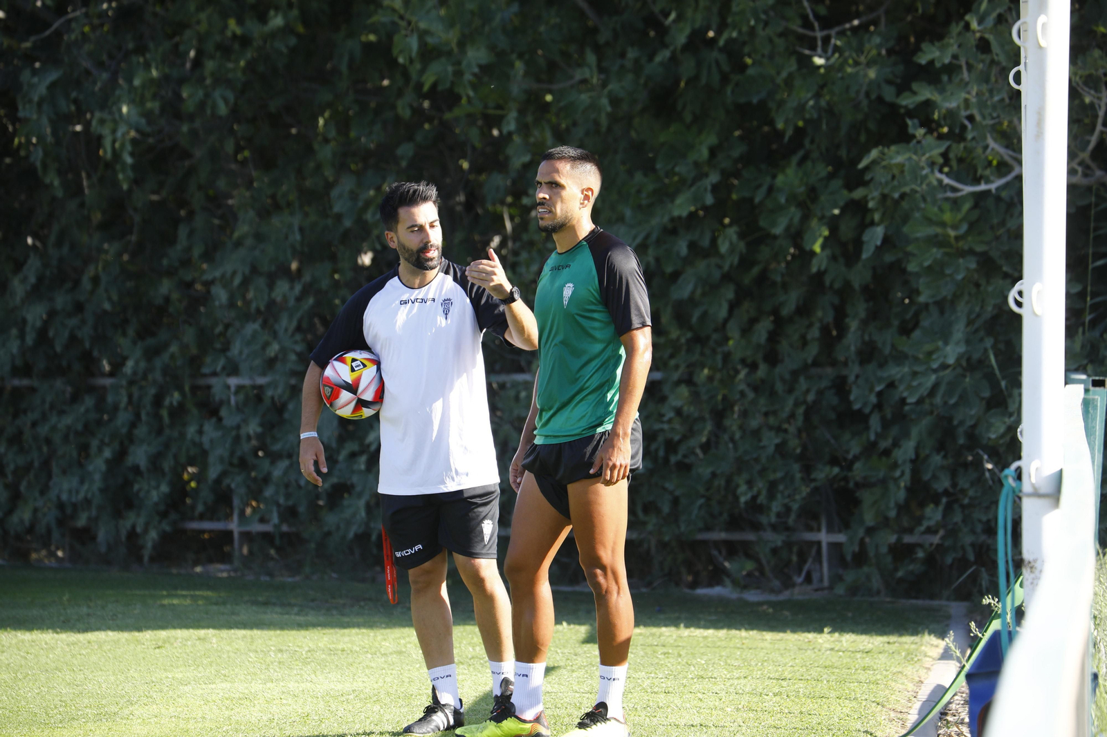 El primer entrenamiento de Recio con el Córdoba CF, en imágenes