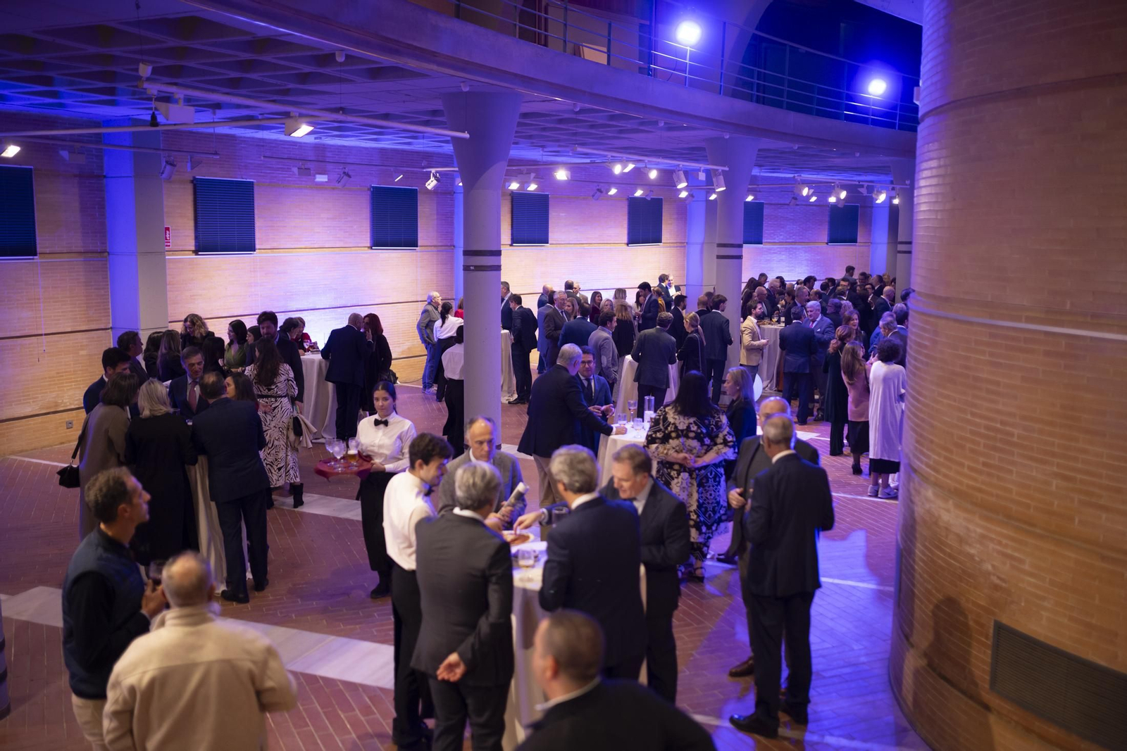 Imágenes de la recepción a los invitados a la gala del 40 aniversario de Huelva Información