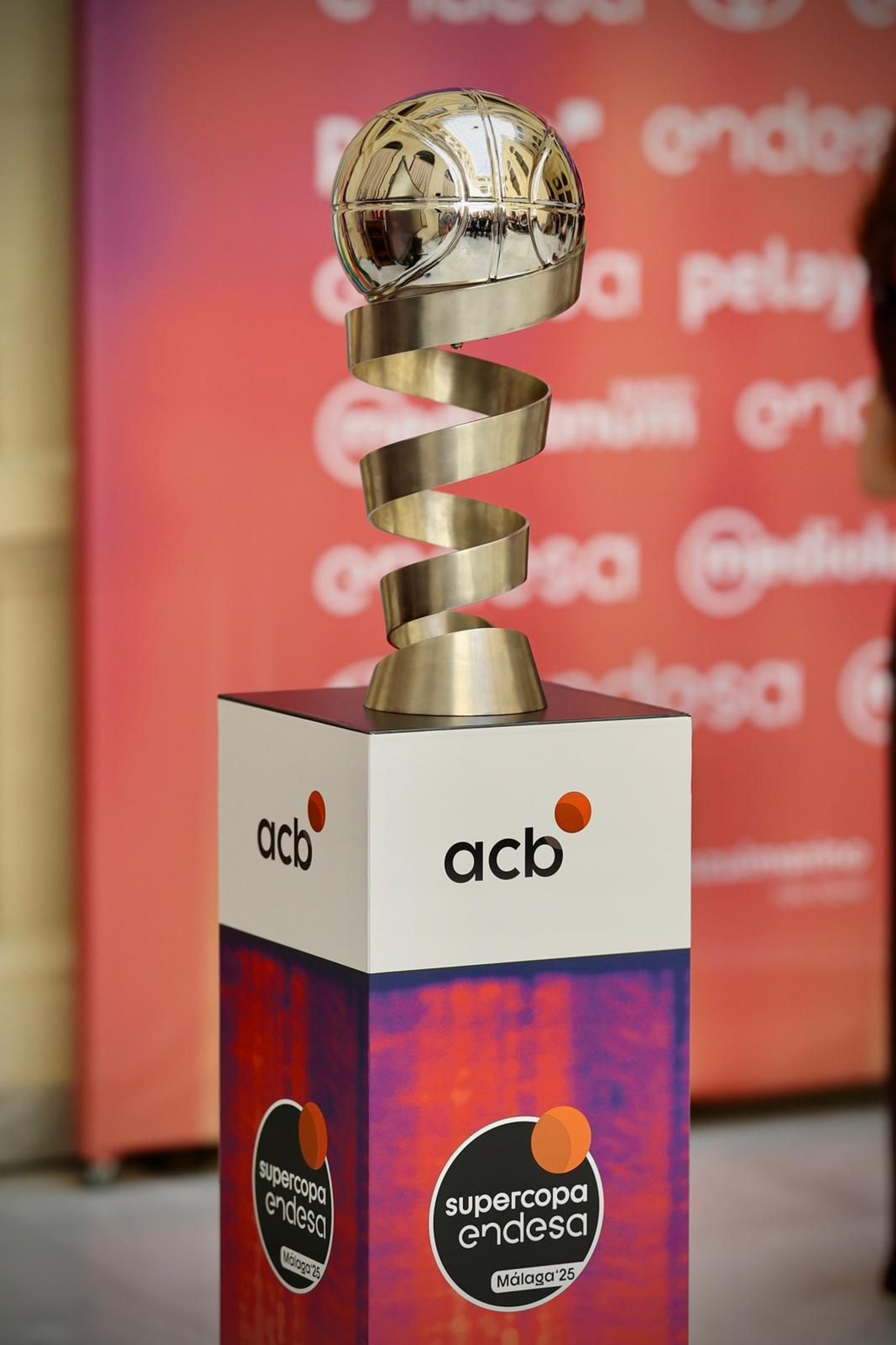 Las fotos del sorteo de Supercopa con mucho VIP: Duda, Carlos Suárez, Sergio Rodríguez...