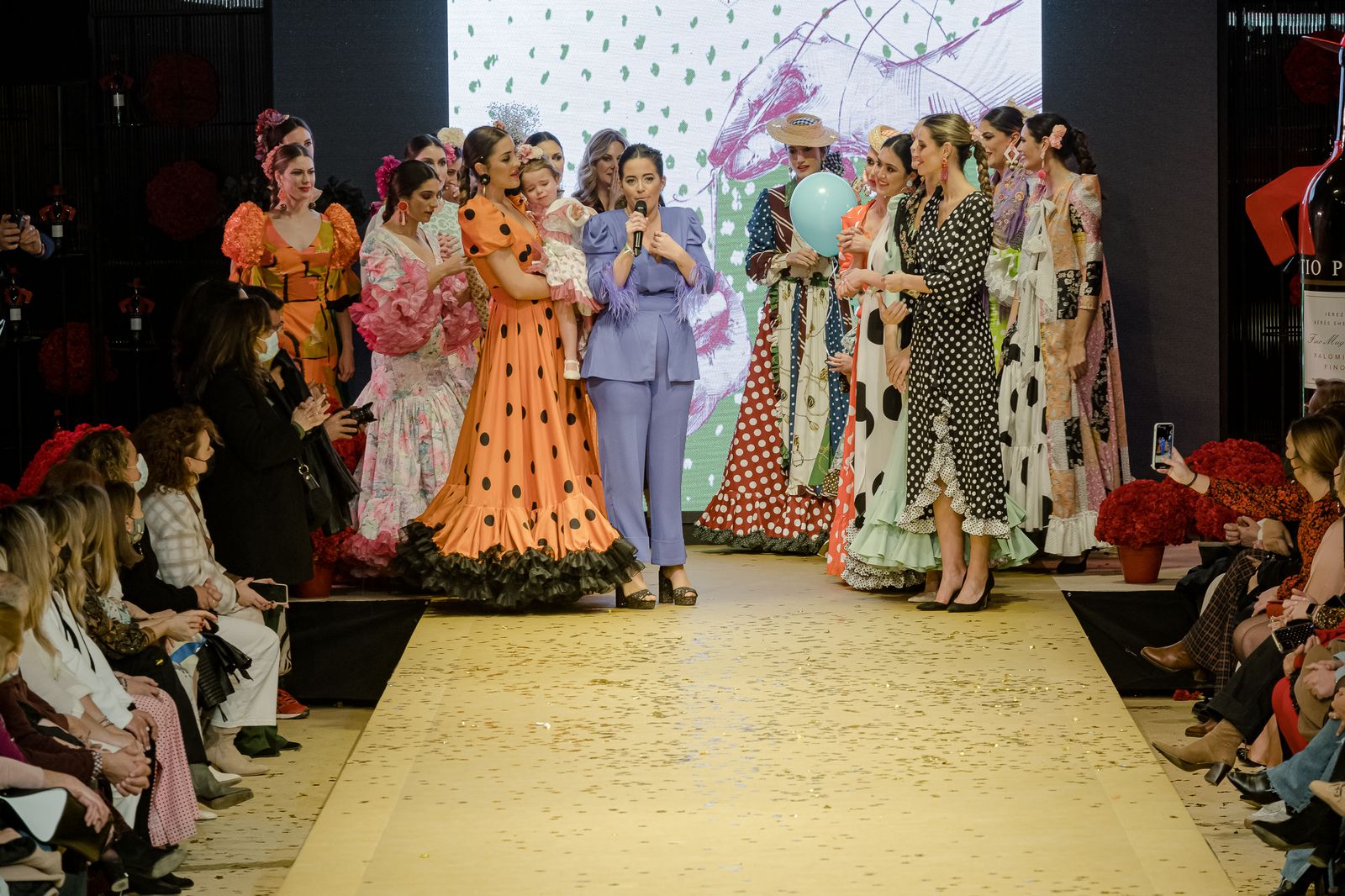 El desfile de Rocío Segovia en la Pasarela Flamenca de Jerez, todas las fotos