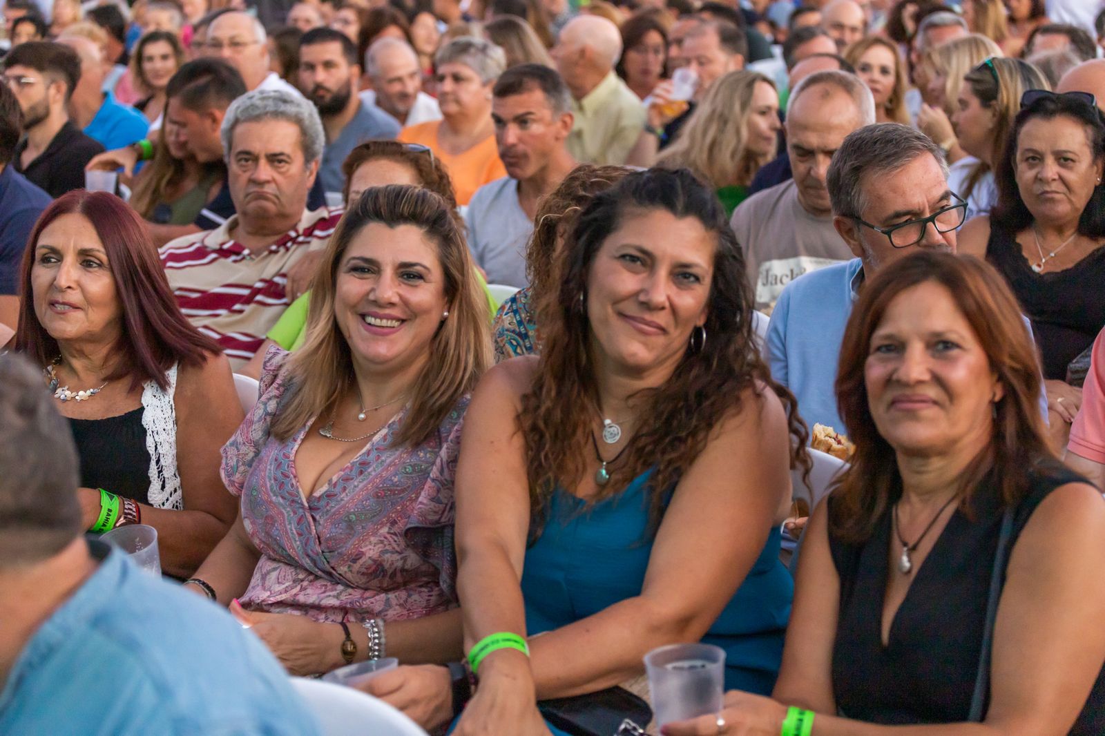 Búscate en el espectáculo del Comandante Lara en el Bahía Sound en San Fernando