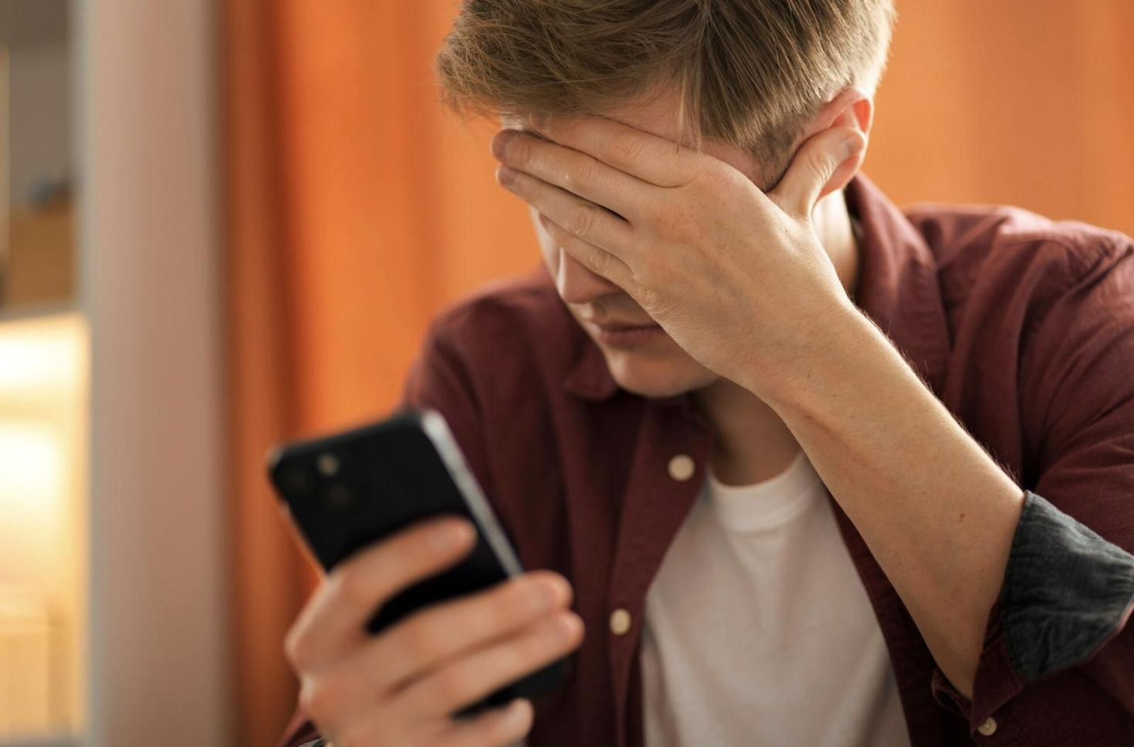 "Estábamos bien y ha desaparecido como si nada": este es el motivo más frecuente detrás del 'ghosting'