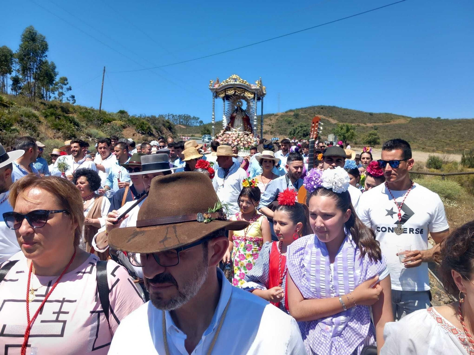 La Romería de Nuestra Señora de la Coronada en Calañas, en imágenes
