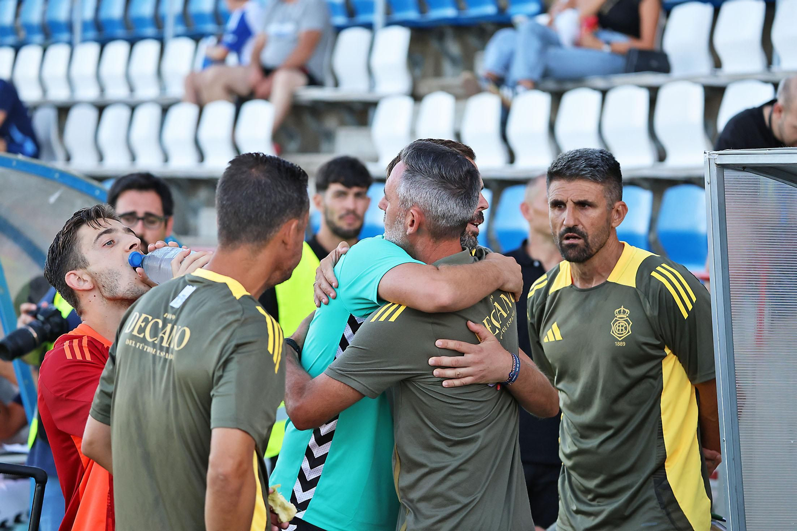 Imágenes del amistoso entre el Recreativo de Huelva y el Xerez  DFC