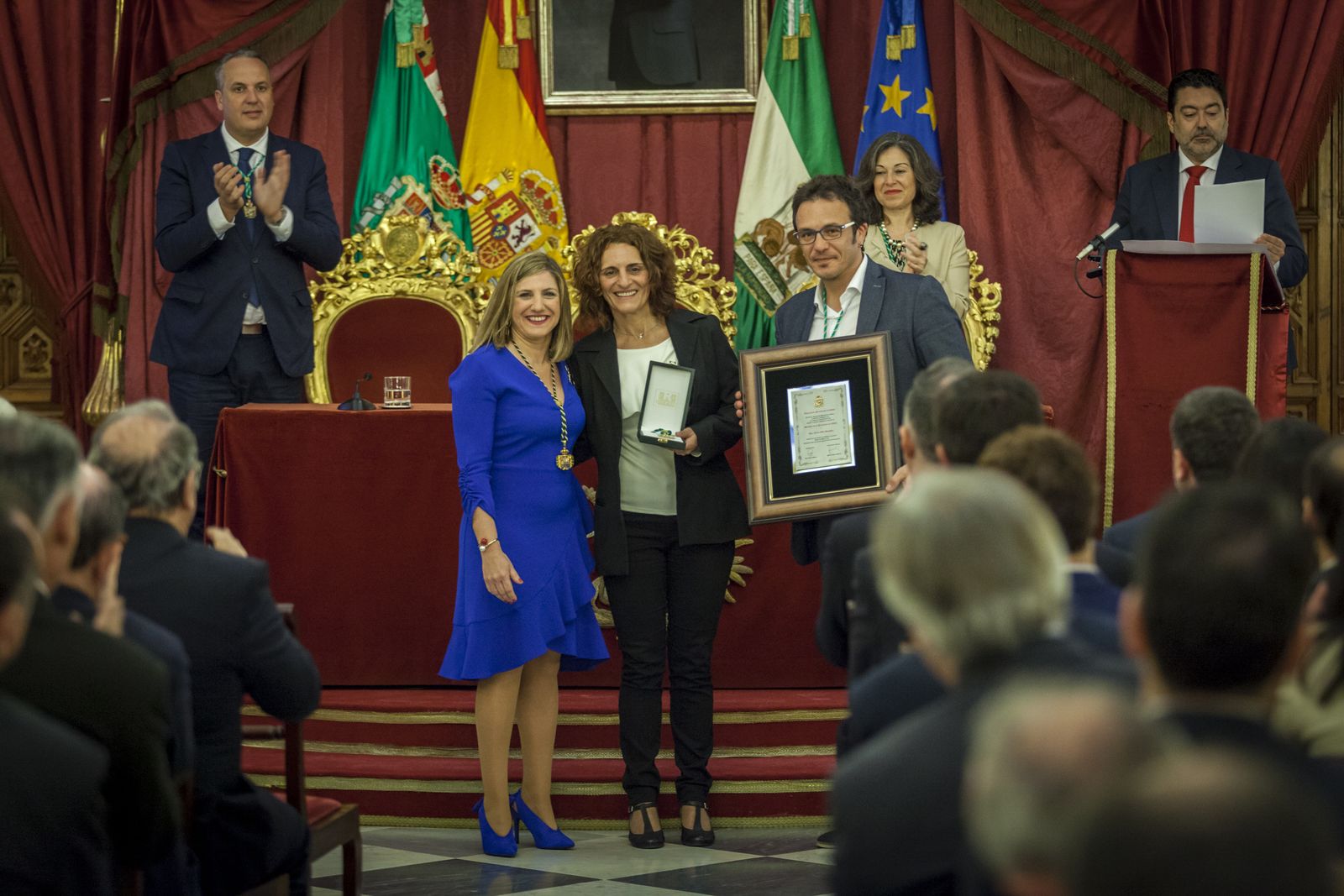 Imágenes de la entrega de la Medallas de la provincia