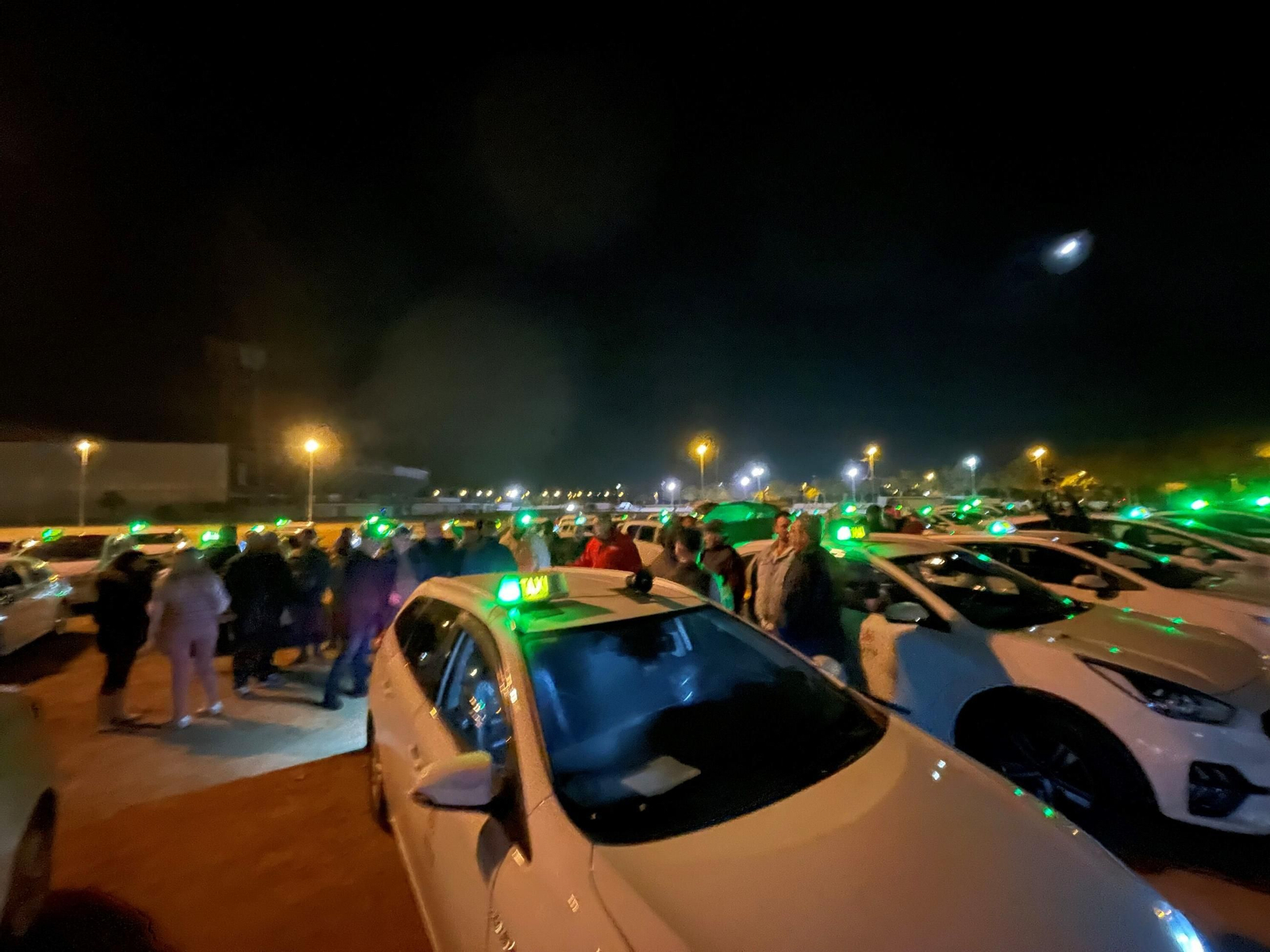 La protesta de los taxistas cordobeses contra las agresiones, en imágenes