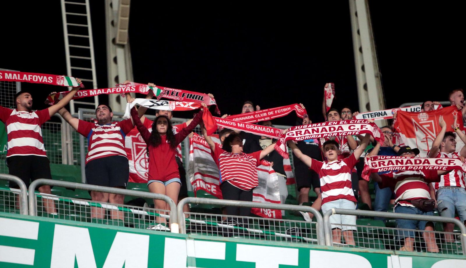 Las imágenes del Granada CF-Elche