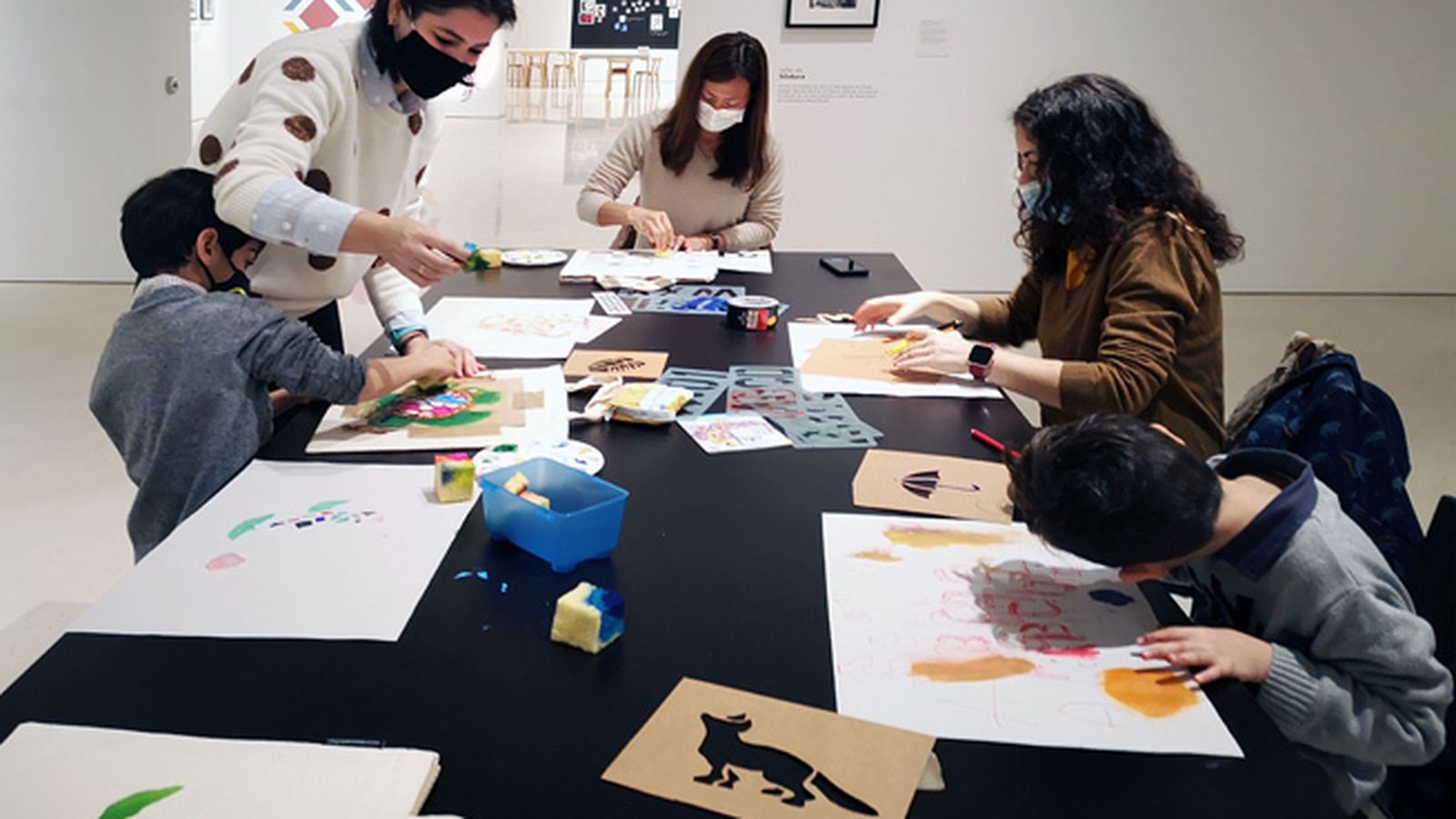 Taller para familias en el Museo Picasso Málaga.