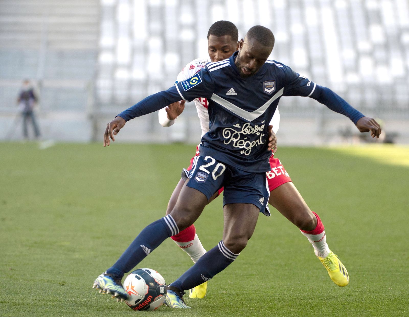 Youssouf Sabaly, en un partido con el Girondins.