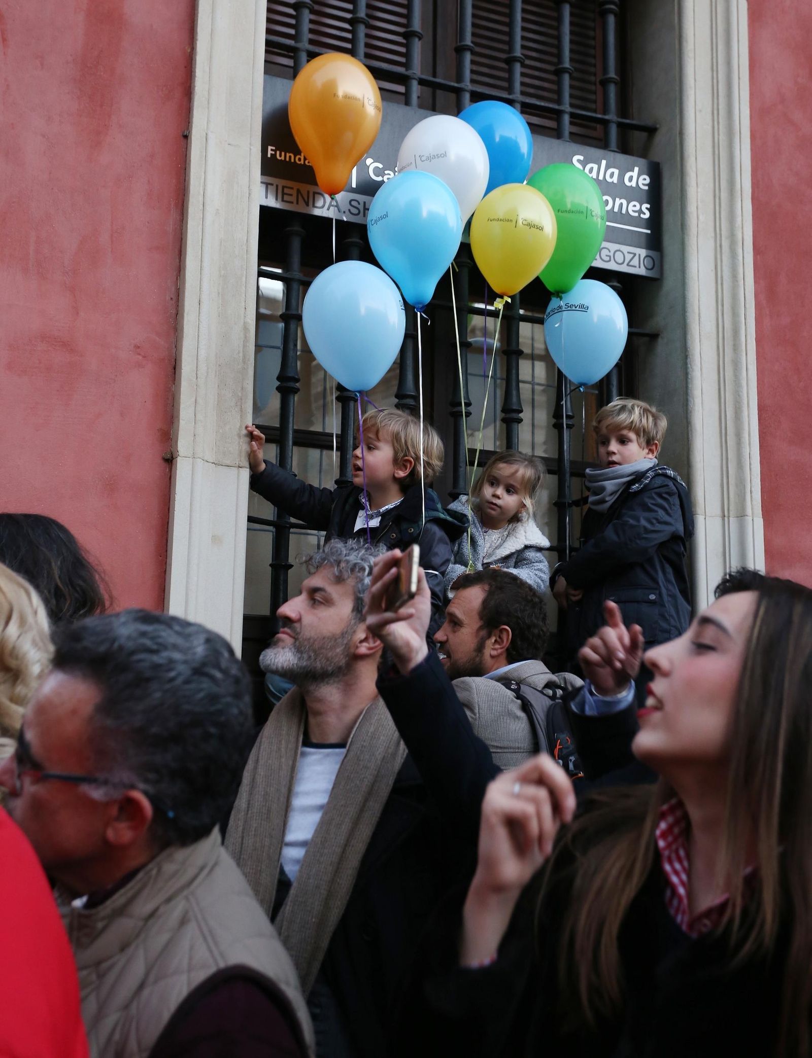 El cortejo del Heraldo, en imágenes