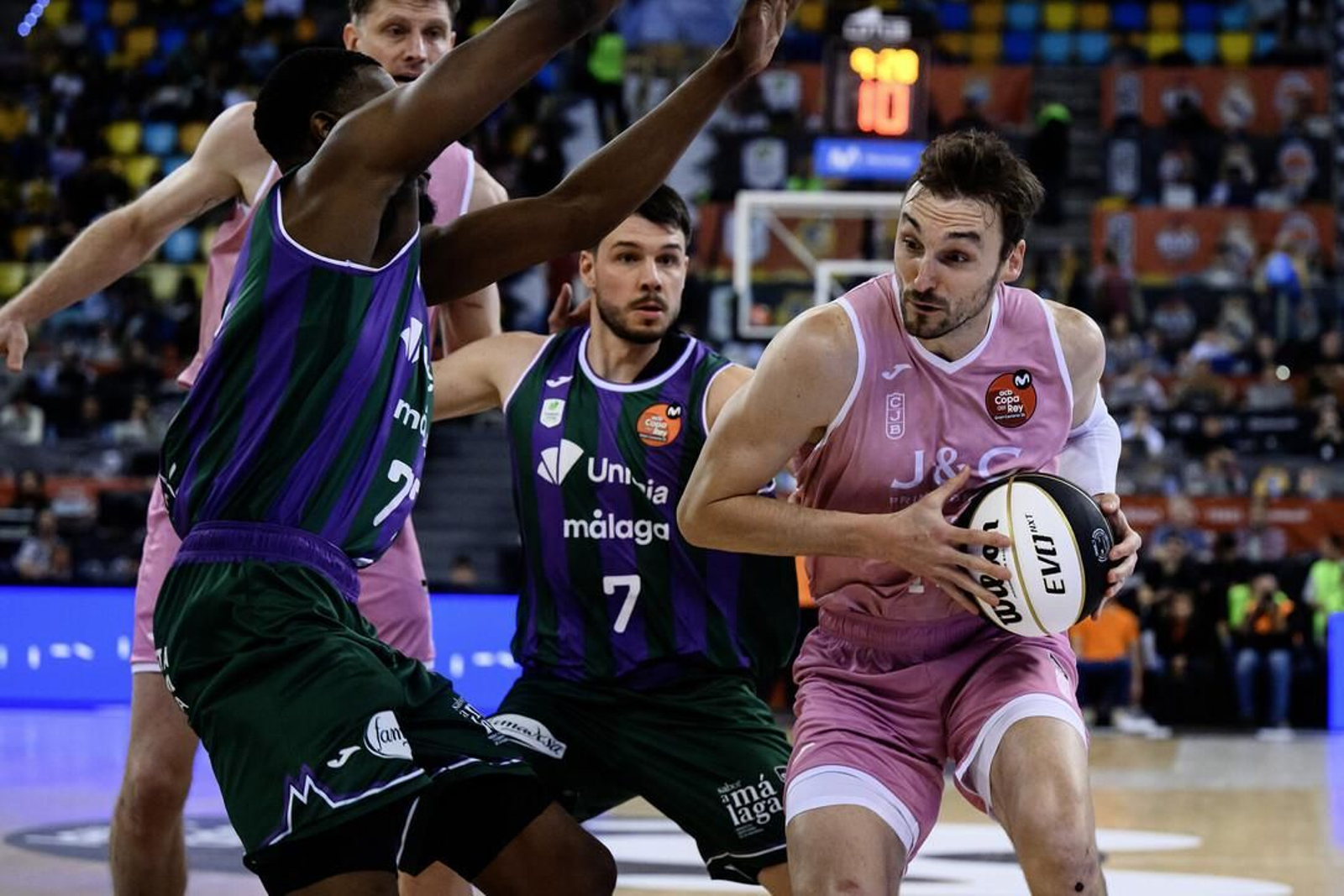 Las fotos del Unicaja - Joventut de la Copa del Rey 2025