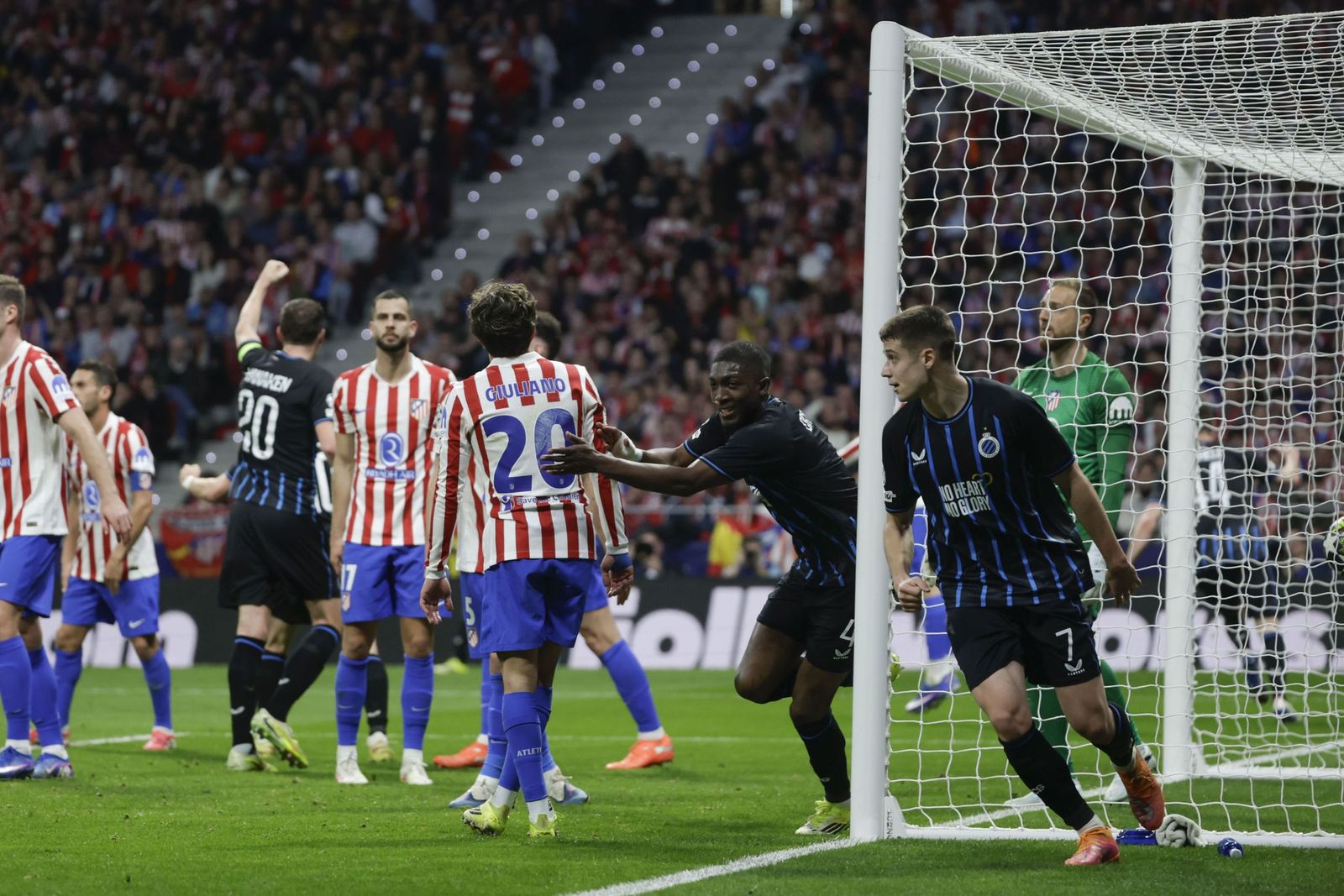 Las fotos del Atlético de Madrid - Brujas