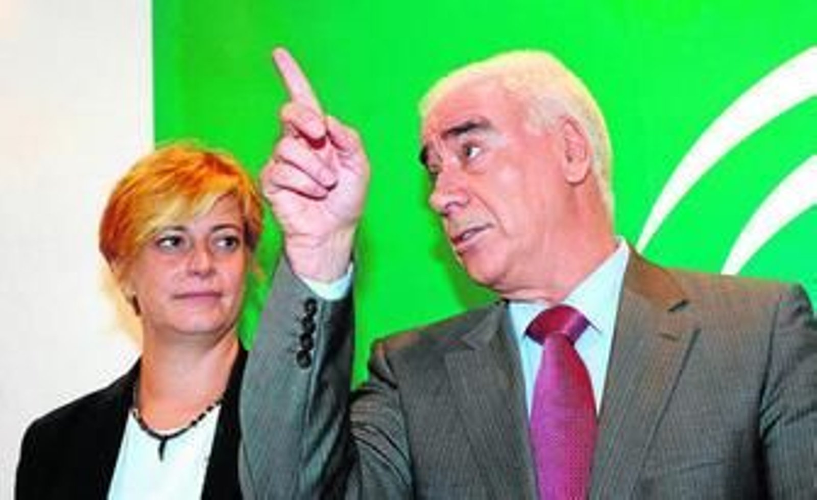 Montserrat Reyes Cilleza junto a Luciano Alonso en una imagen de archivo.