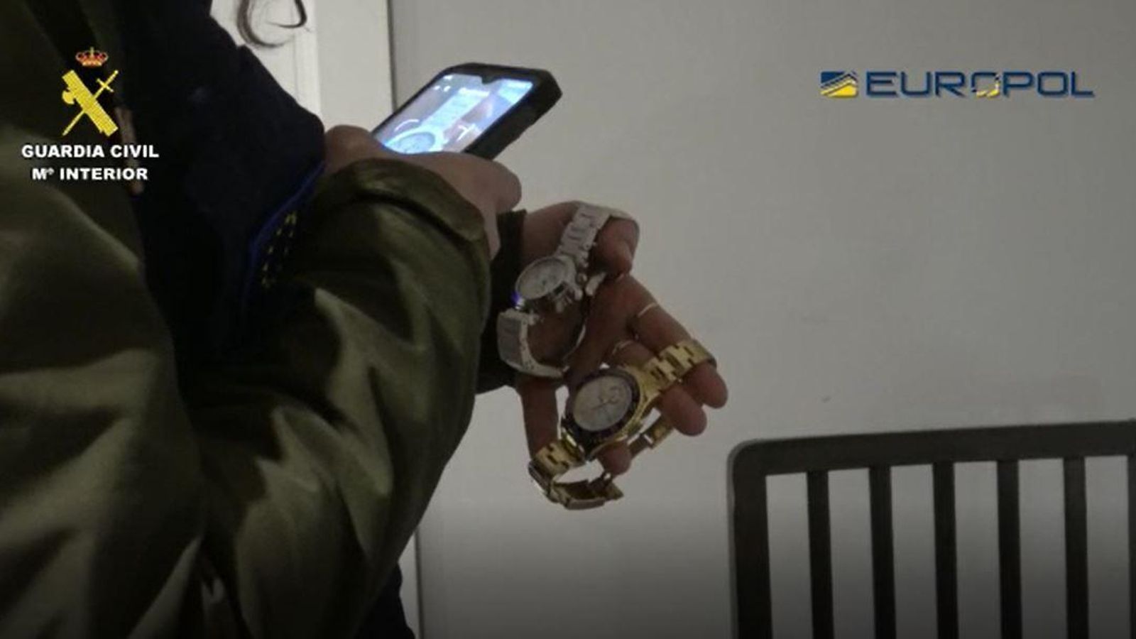 Efectos intervenidos en la operación.