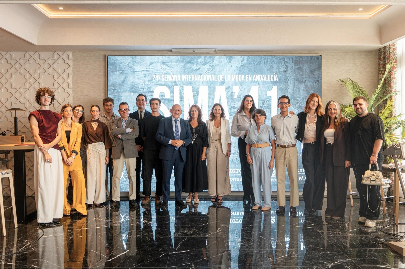 Sevilla y Granada acogen la 24ª edición de la Semana Internacional de la Moda en Andalucía.