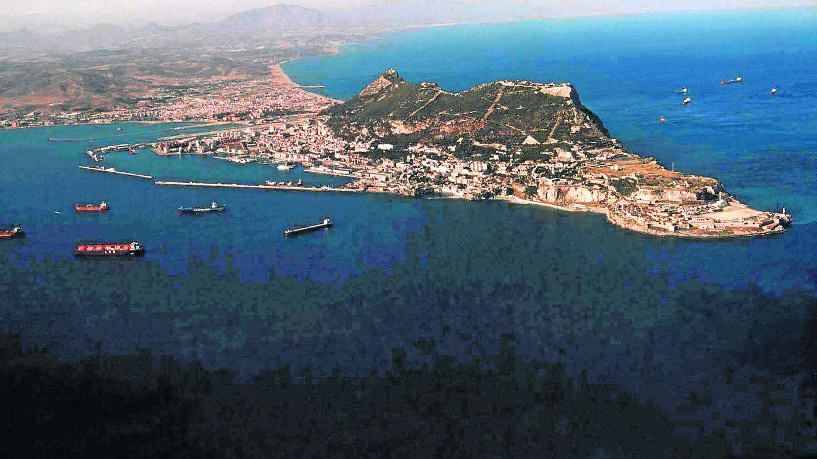 Una vista aérea de Gibraltar.