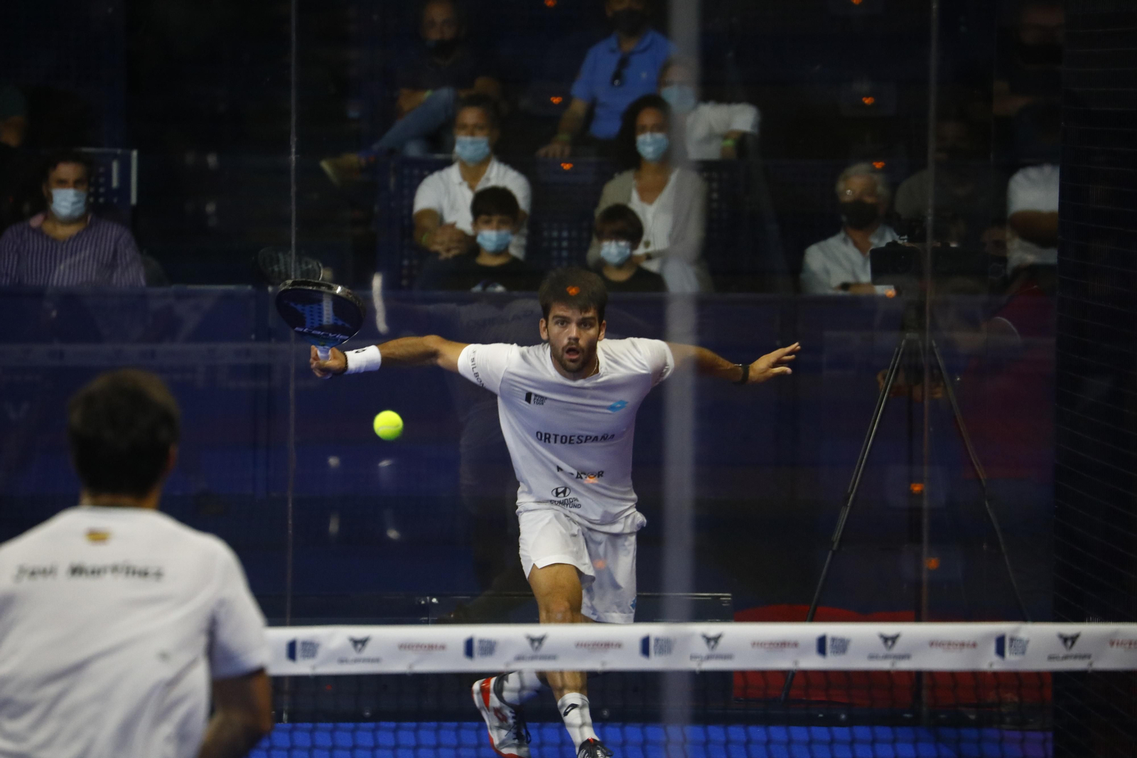 La cara y la cruz de Javi Garrido y Xisco Gil en el World Padel Tour de Córdoba, en imágenes
