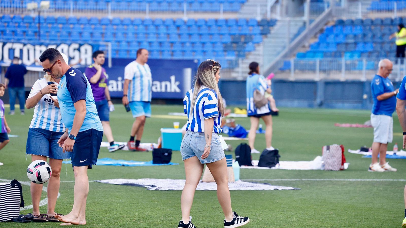 Las fotos del picnic en La Rosaleda para aficionados del Málaga