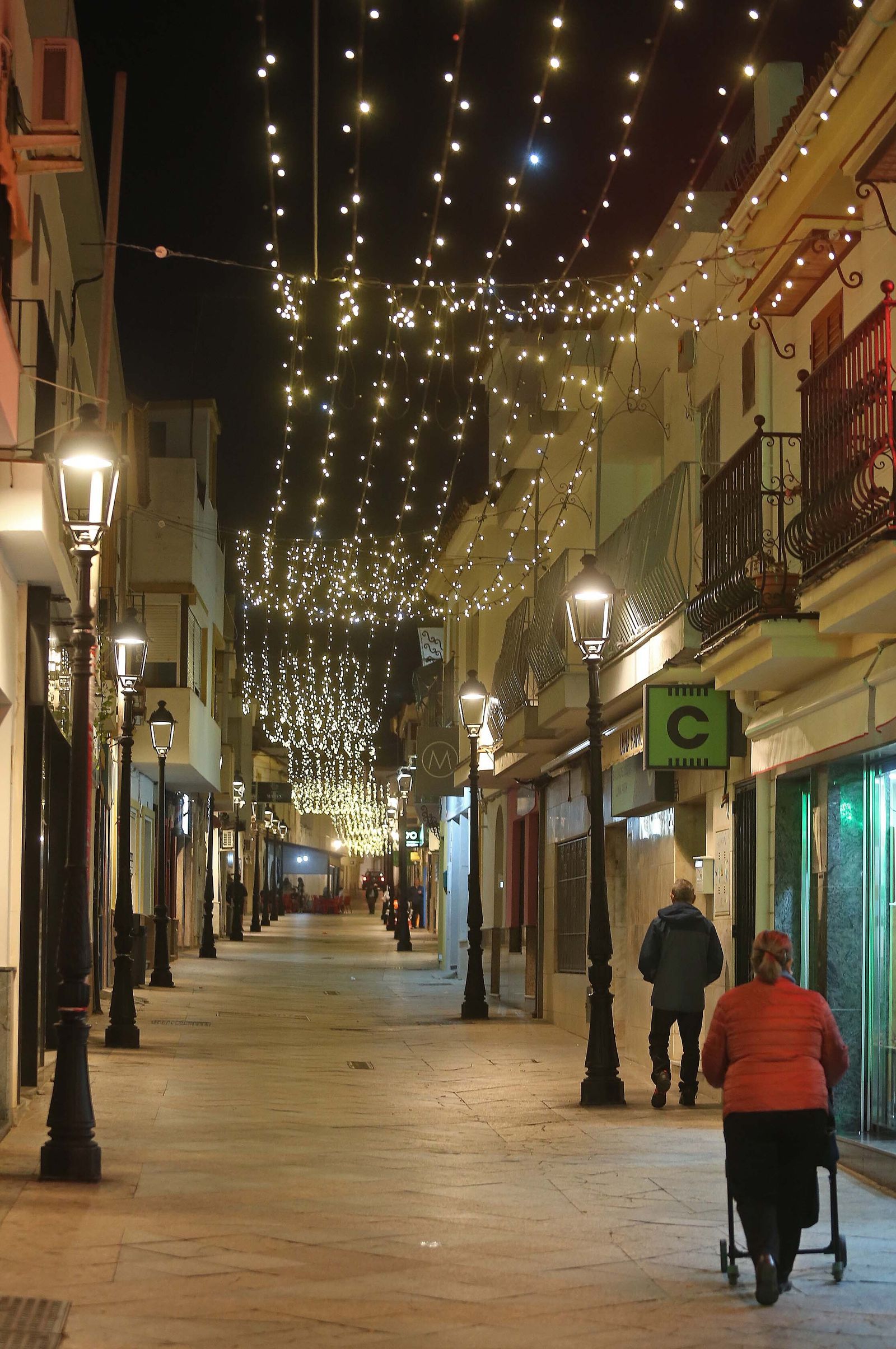 El alumbrado navideño de Los Barrios, en imágenes