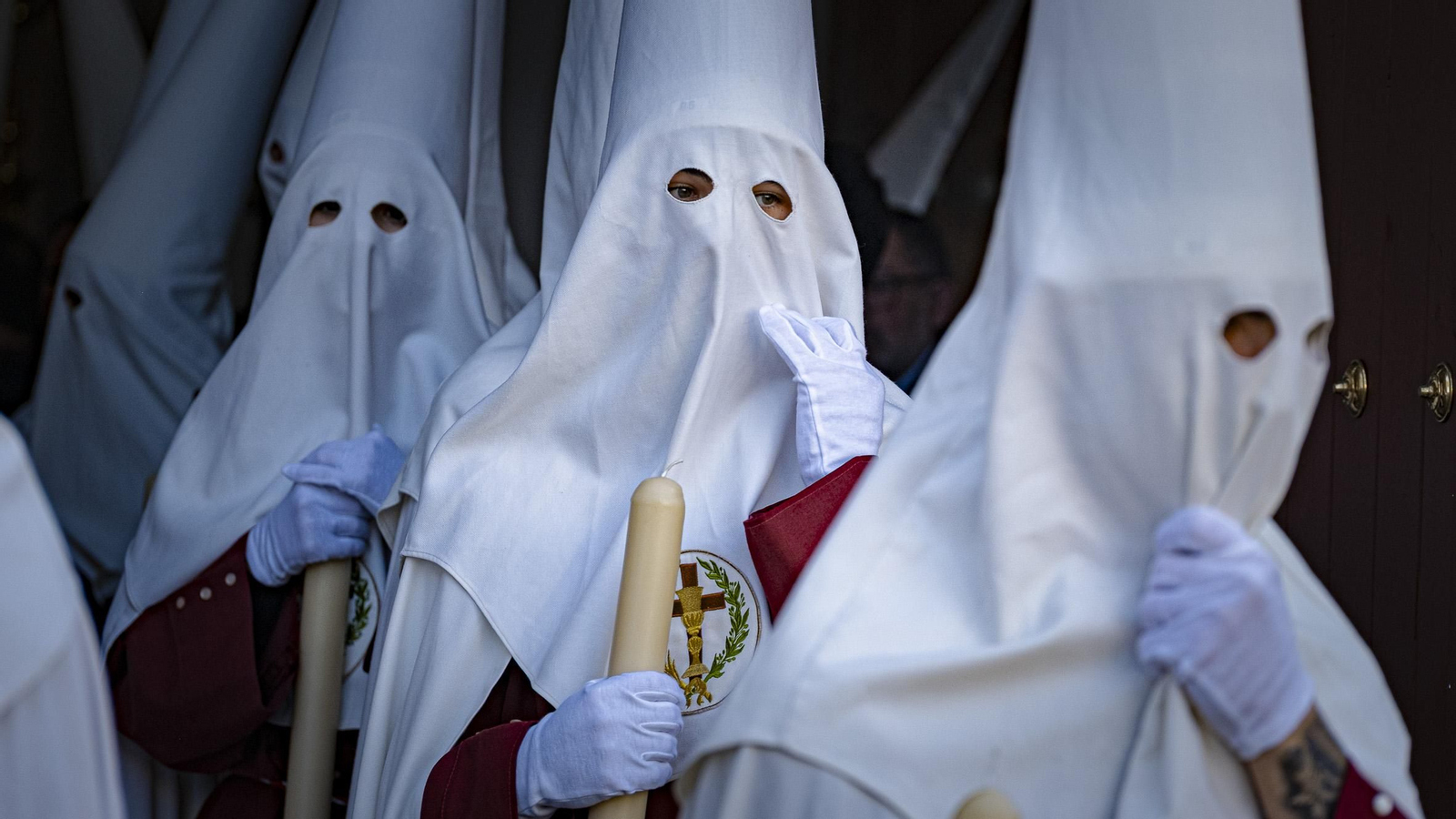 Imágenes de la salida de El Huerto en la Semana Santa de Cádiz 2025