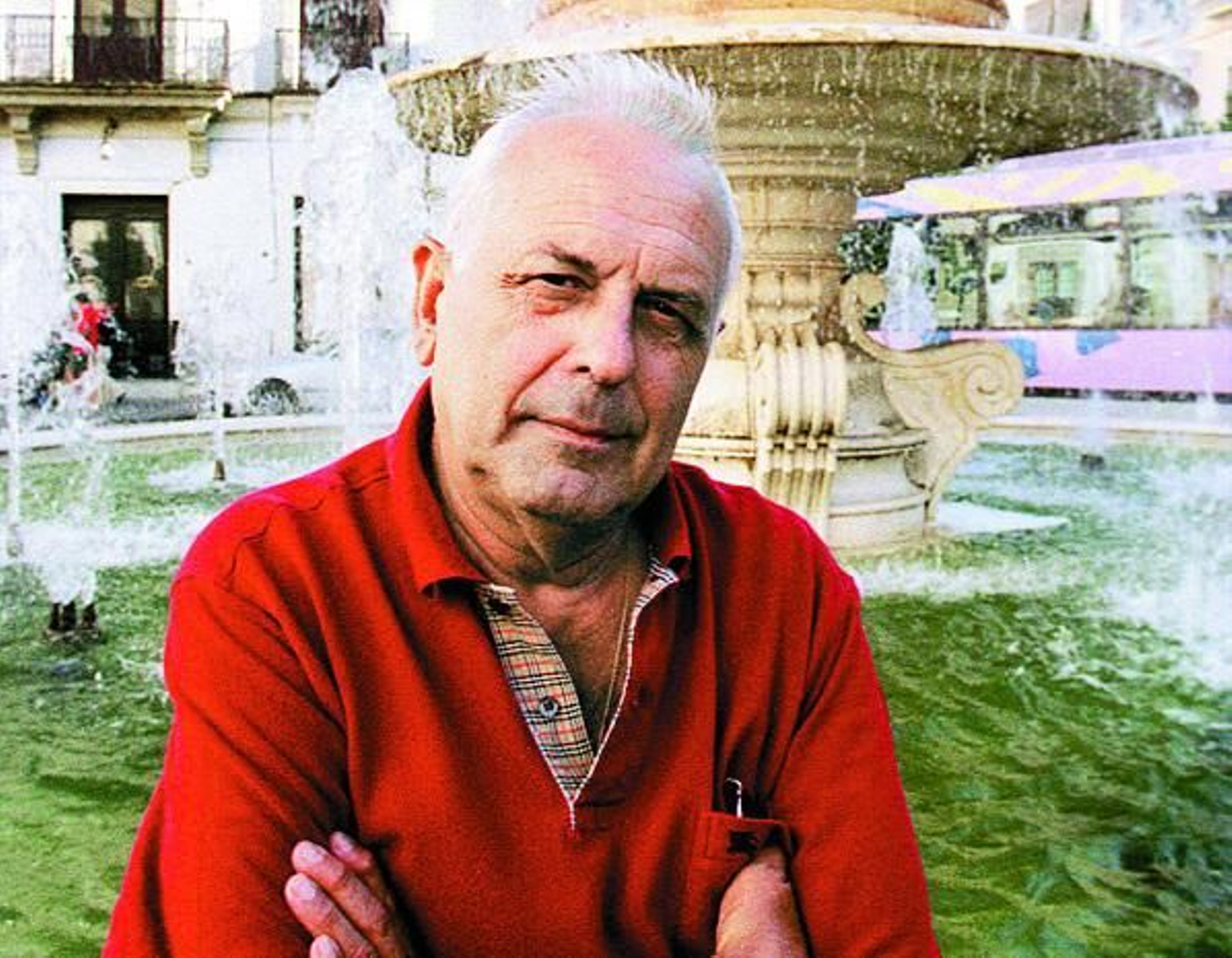 El jerezano Jesús Rodríguez, en la rotonda de los casinos. El jerezano Jesús Rodríguez, en la rotonda de los casinos.