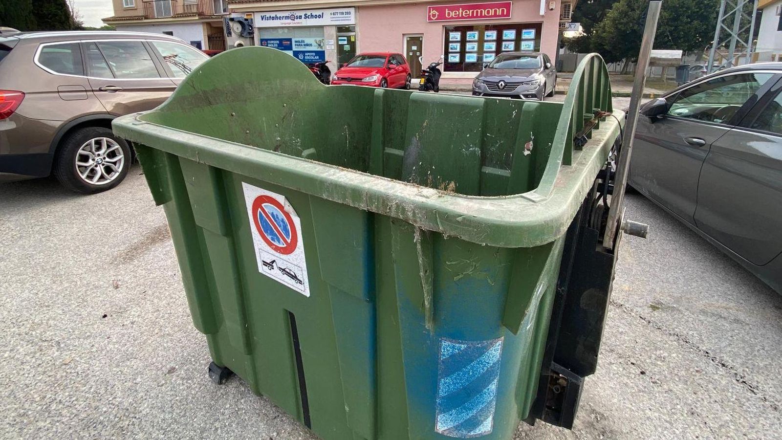 Uno de los contenedores sin tapa de la Costa Oeste.