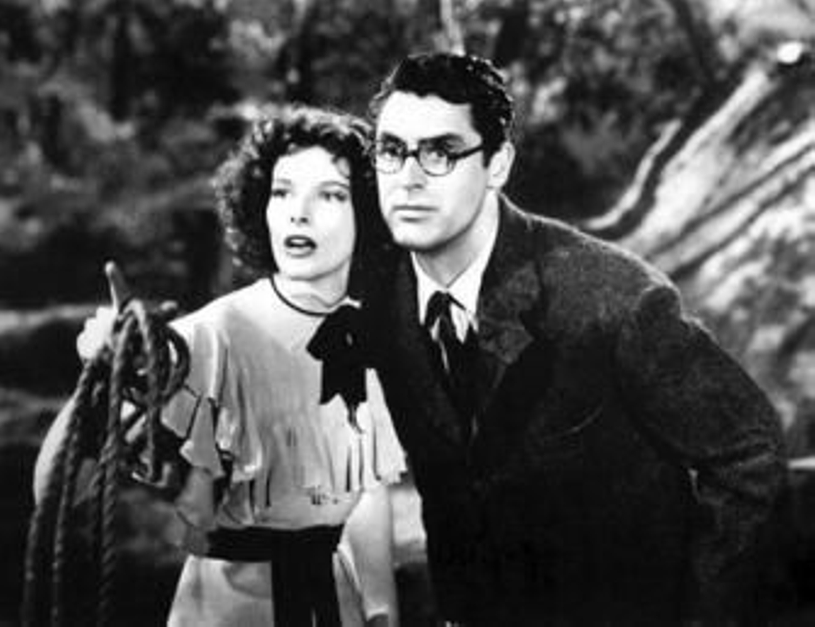 Cary Grant, junto a Katharine Hepburn, en 'La fiera de mi niña'.