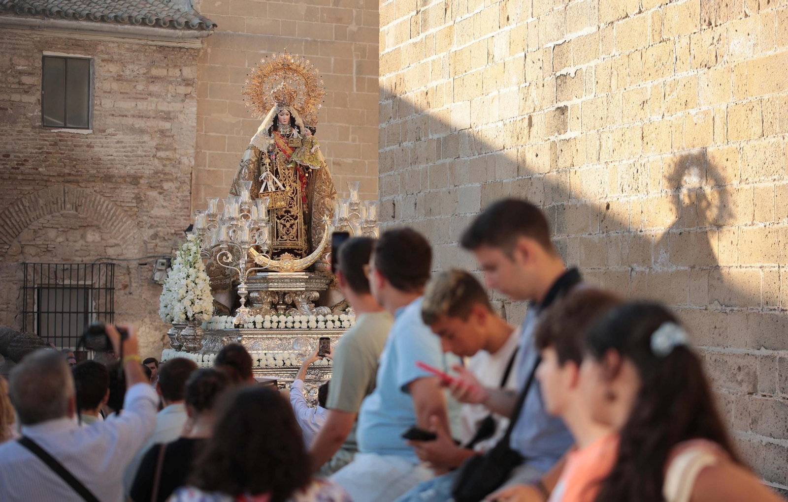 Procesión de la Virgen del Carmen por las calles de Jerez