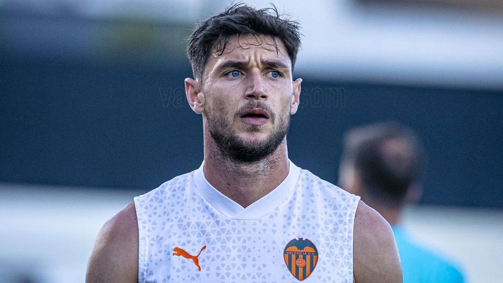 Roman Yaremchuk es duda para enfrentarse a los amarillos.