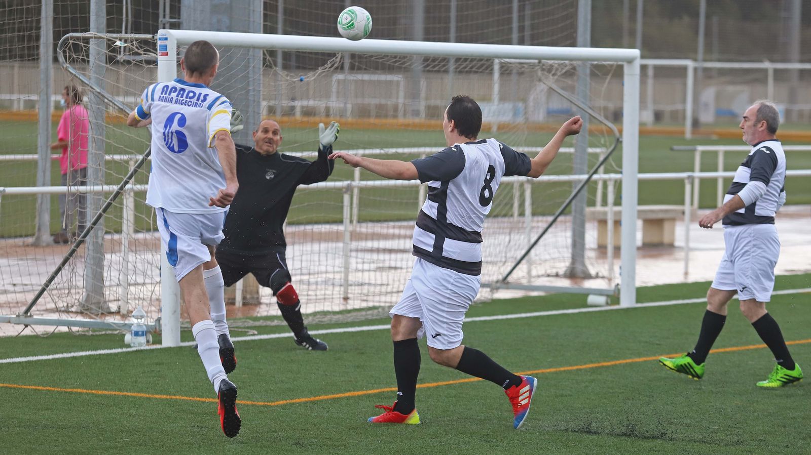 Fotos del IV torneo de fútbol-7 de APadis