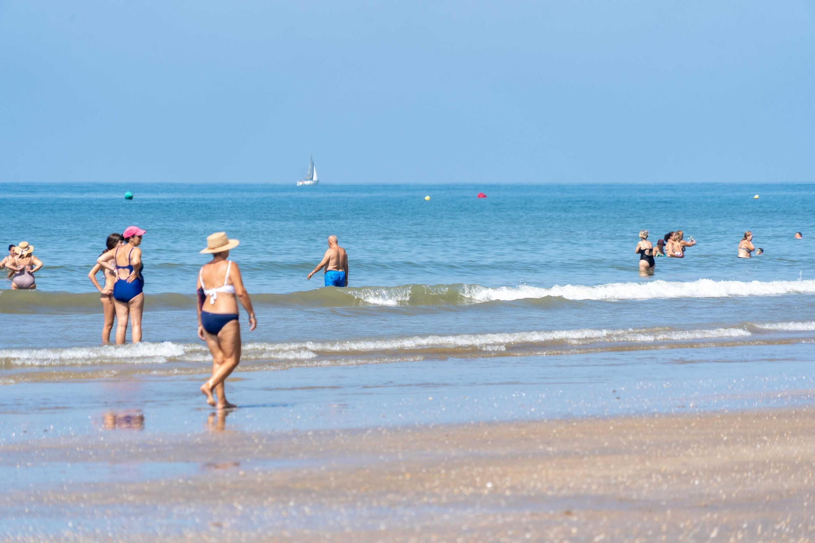 Ambiente de las playas de Punta Umbría la mañana del sábado 9 de agosto