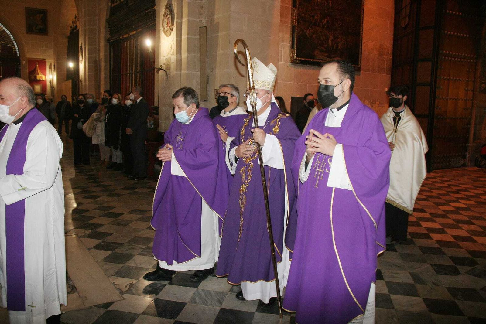 Toma de posesión de la nueva permanente del Consejo Local de Hermandades y Cofradías de El Puerto