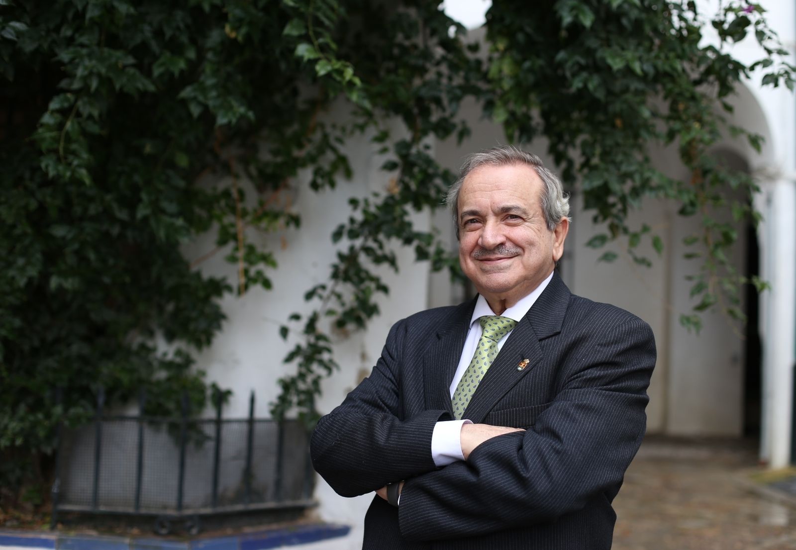 "Los investigadores trabajan con equipos anticuados"