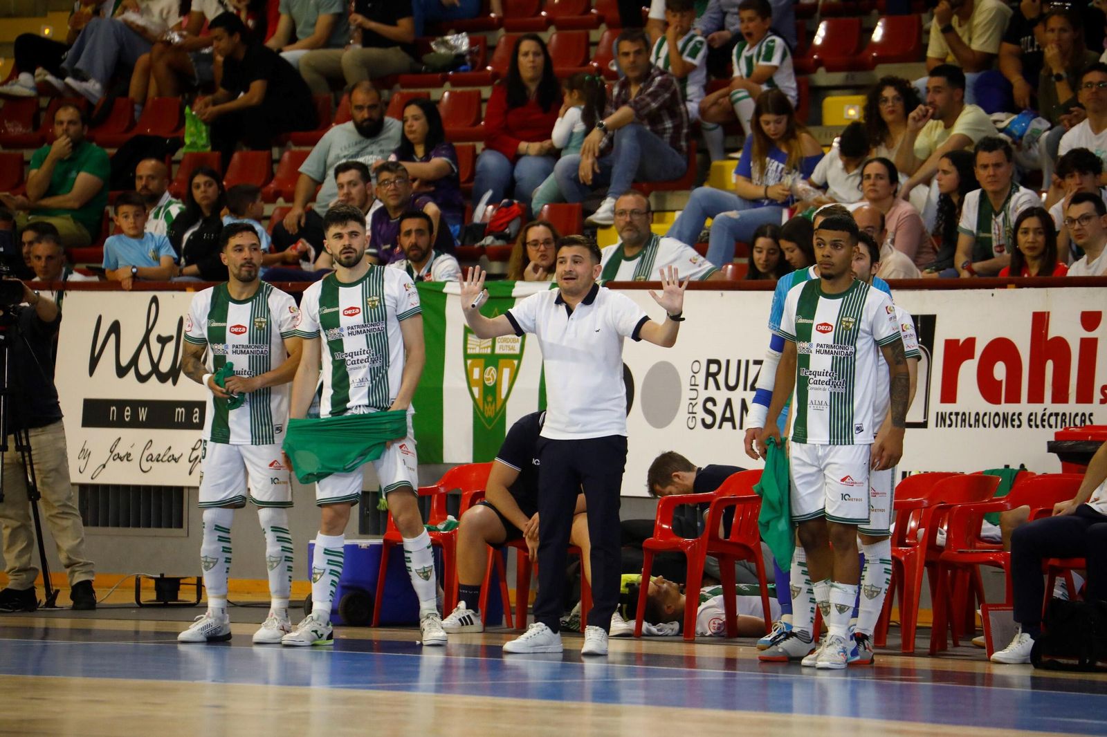 Las mejores fotos del ambiente en Vista Alegre para el Córdoba Futsal - Jimbee Cartagena