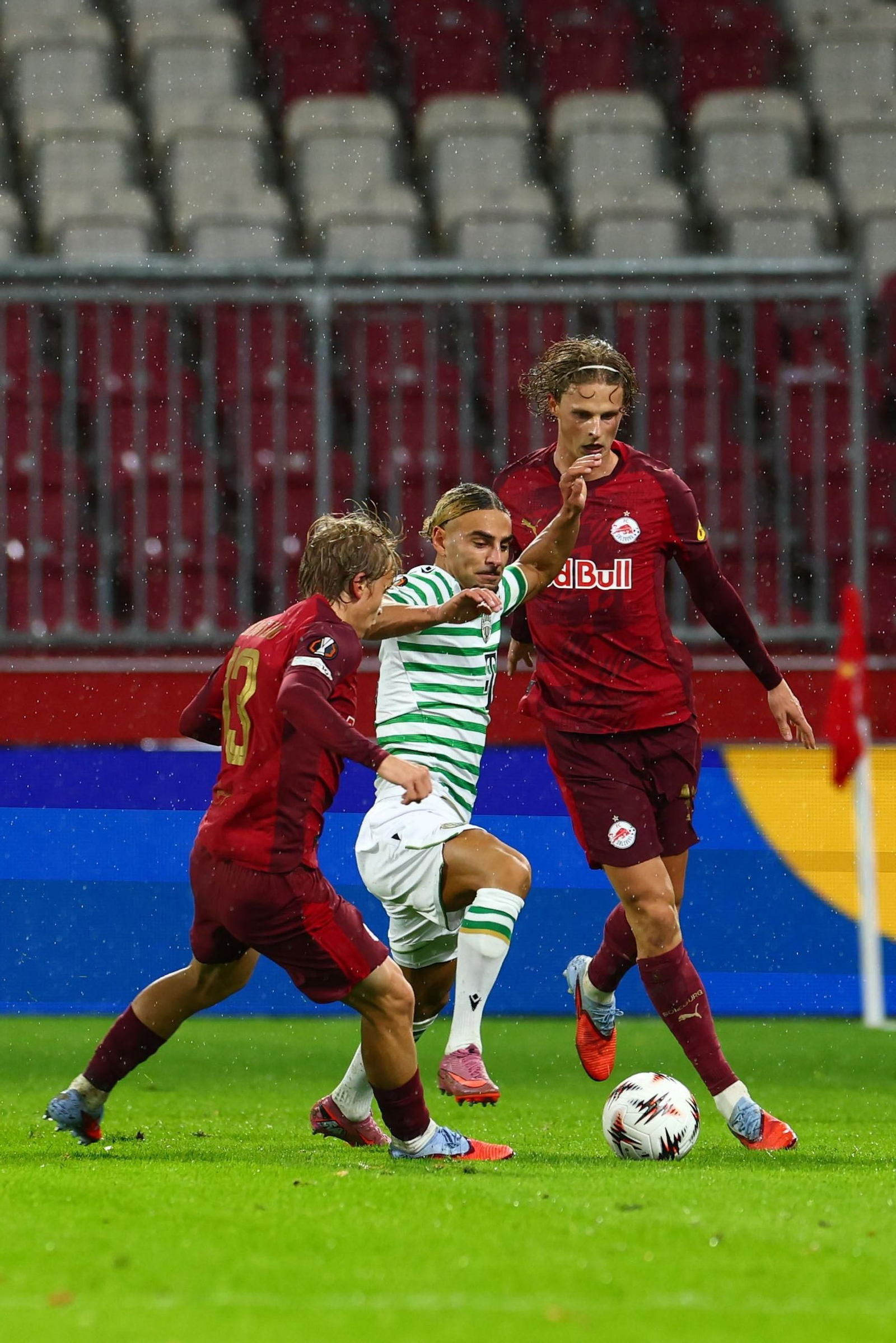 Salzburgo-Ferencvaros (16).jpg