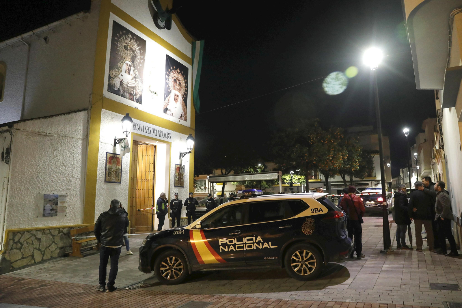 Exterior de la parroquia de San  Isidro, donde fue apuñalado al sacerdote Antonio Rodríguez.