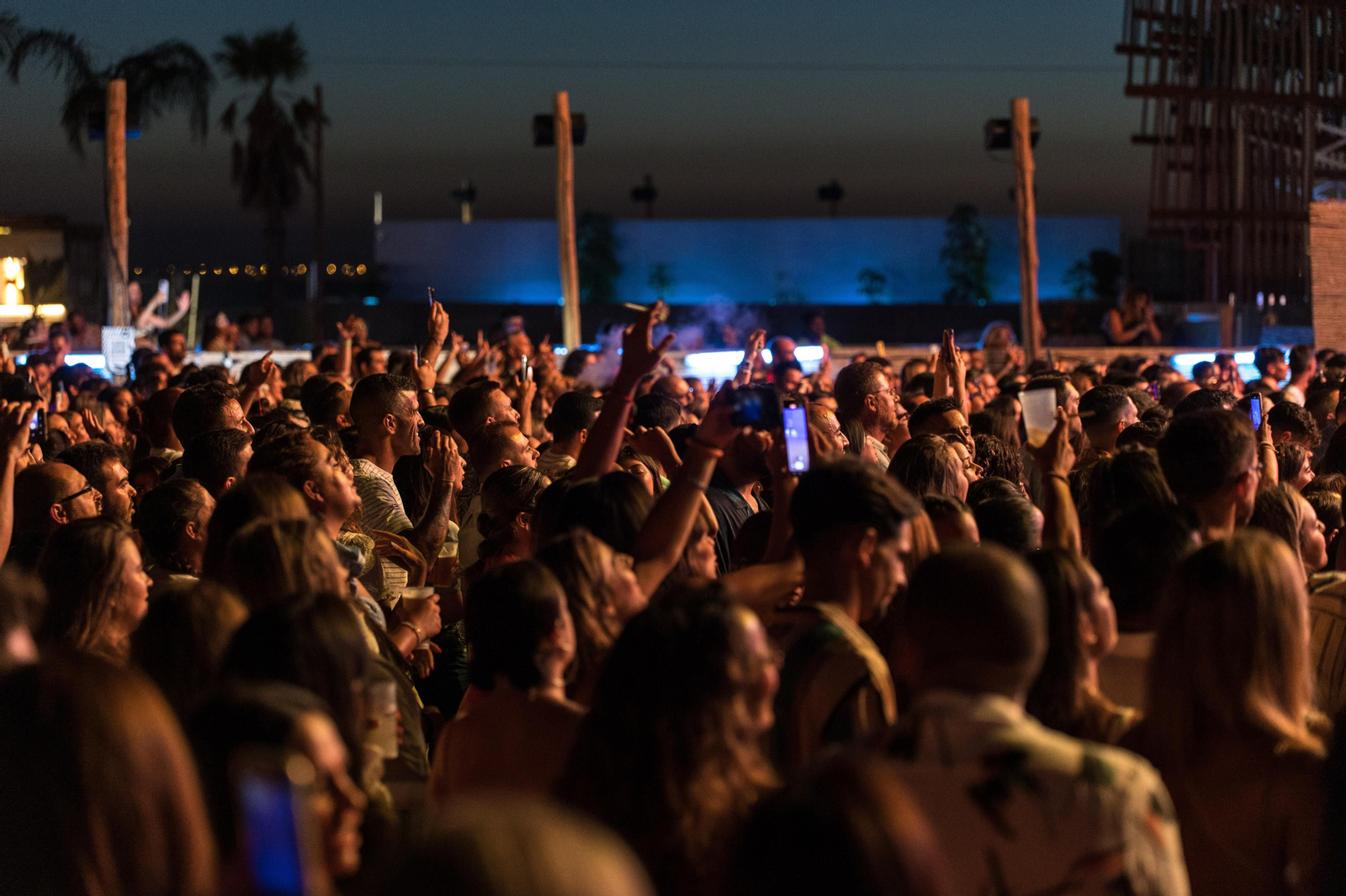Raúle, en concierto en el Bahía Sound de San Fernando