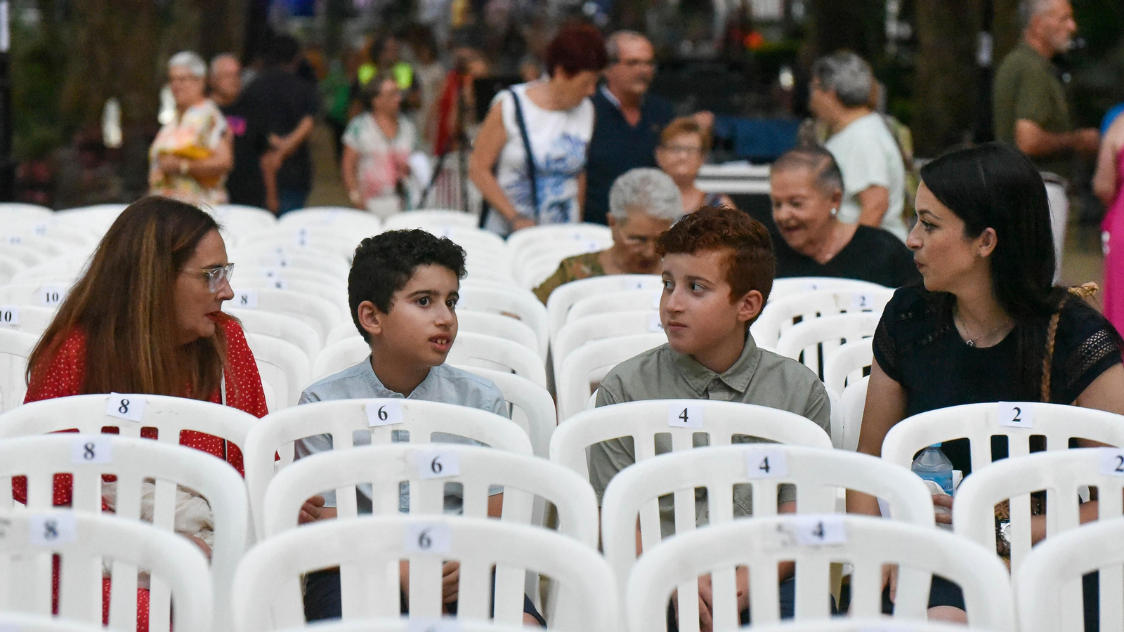 Búscate en la fotos del concierto de ' The Aralorak Project ' IX Encuentro Internacional de guitarra Paco de Lucía