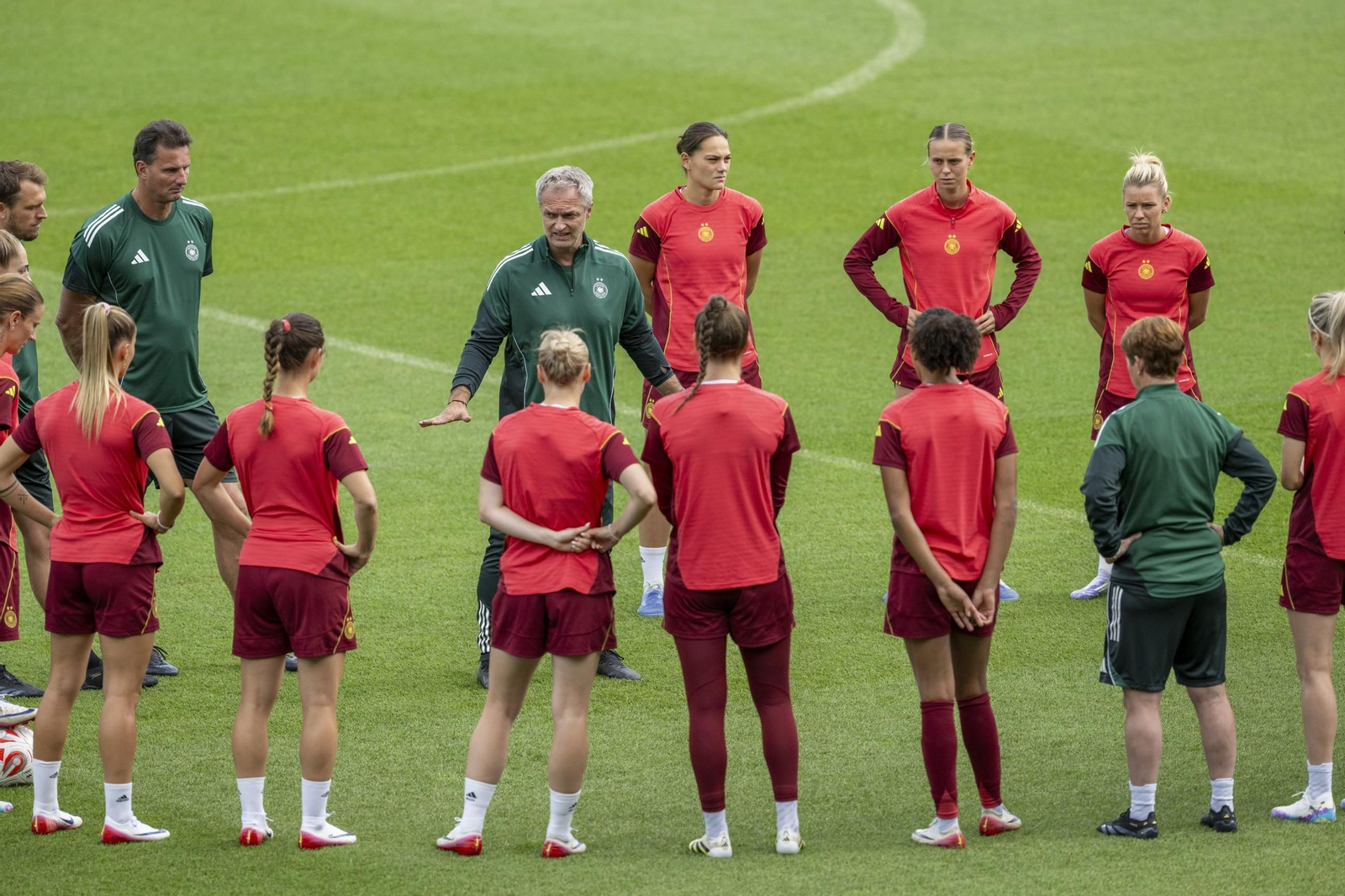 Entrenamiento de la selección de Alemania (9).jpg